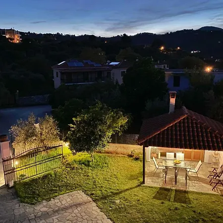 Folia Apartment Skopelos Town