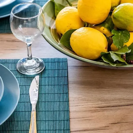 Folia 公寓 斯科派洛斯