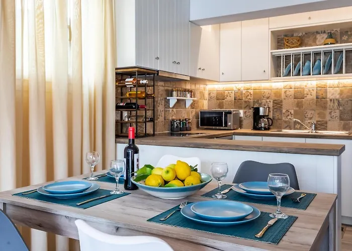 Folia Σκόπελος