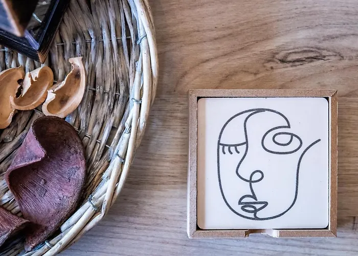 Folia Διαμέρισμα *